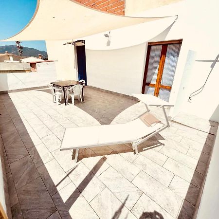 Sa Domu Zara - Ampia Casa Con Terrazzo Villa Pula Buitenkant foto