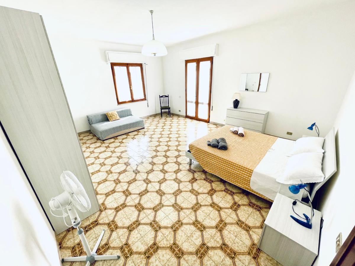 Sa Domu Zara - Ampia Casa Con Terrazzo Villa Pula Buitenkant foto