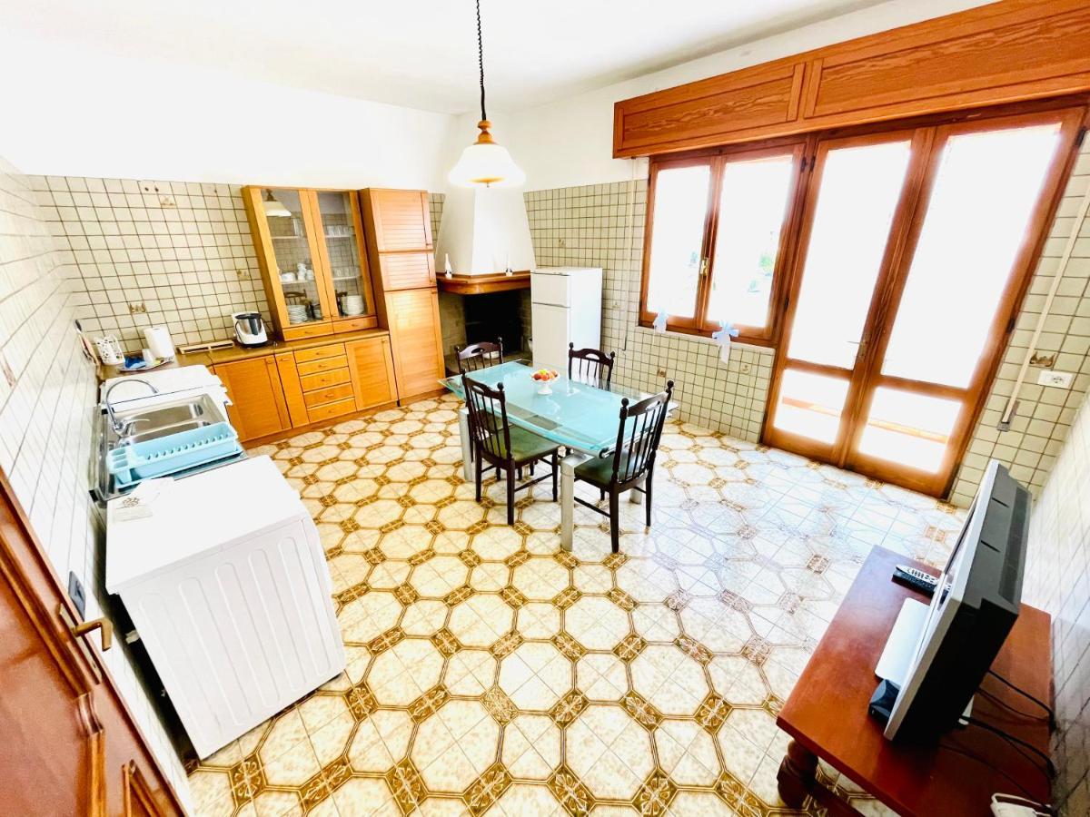 Sa Domu Zara - Ampia Casa Con Terrazzo Villa Pula Buitenkant foto
